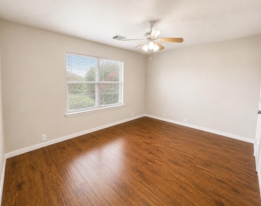 714 Cypresswood Ridge - Photo Thumbnail 20