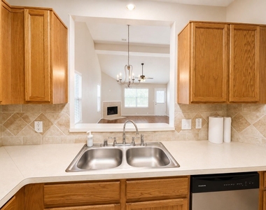 714 Cypresswood Ridge - Photo Thumbnail 8