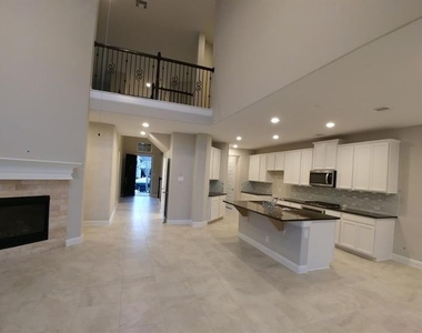 26711 Stoney Shores Ln - Photo Thumbnail 8