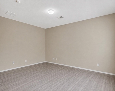 22523 Spring Crossing Drive - Photo Thumbnail 36