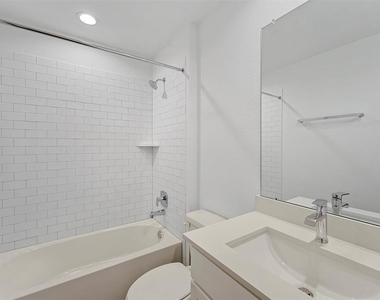 7814 Brumbly Lane - Photo Thumbnail 9
