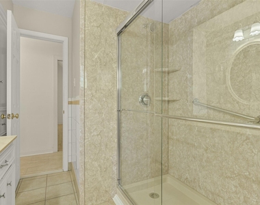 2003 Kingsway Drive - Photo Thumbnail 29