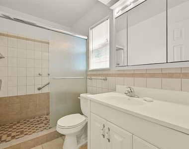 2003 Kingsway Drive - Photo Thumbnail 20