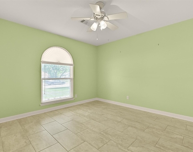 2003 Kingsway Drive - Photo Thumbnail 25