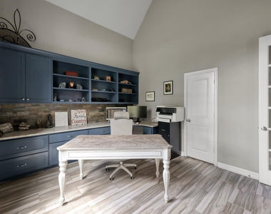 409 Ridgelake Scenic Drive - Photo Thumbnail 9