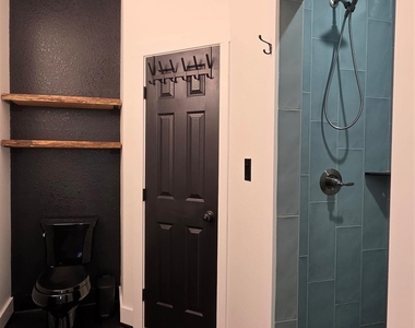 640 18th Street - Photo Thumbnail 24