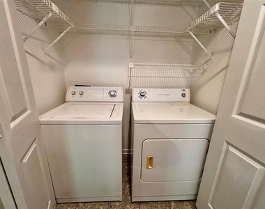 4128 Childress Street - Photo Thumbnail 7