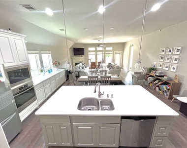 258 Trillium Park Loop - Photo Thumbnail 5
