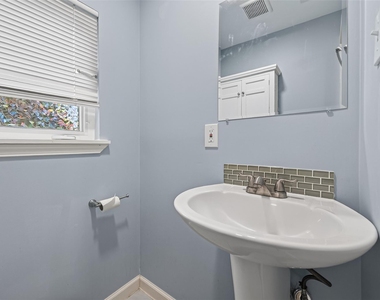 4715 Chapman Street - Photo Thumbnail 23