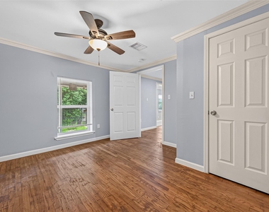 4715 Chapman Street - Photo Thumbnail 16