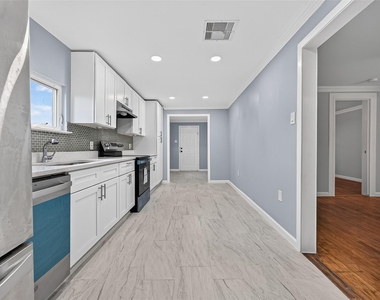4715 Chapman Street - Photo Thumbnail 9