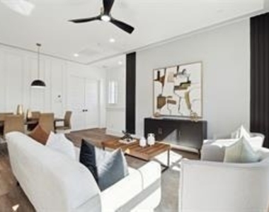 9020 Orange Spring Drive - Photo Thumbnail 11