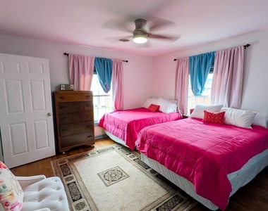 409 Milwaukee Street - Photo Thumbnail 9