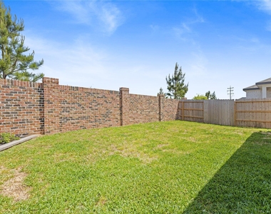 19363 Poppy Village Circle - Photo Thumbnail 41