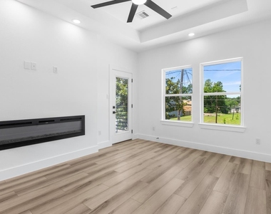 4412 Alvin Street - Photo Thumbnail 8