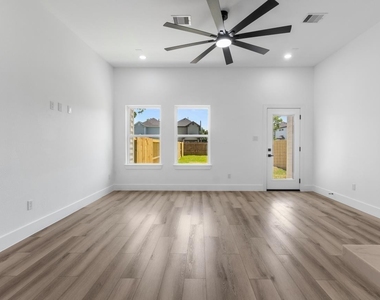 4412 Alvin Street - Photo Thumbnail 7