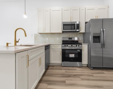 4412 Alvin Street - Photo Thumbnail 2