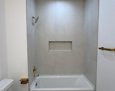 4412 Alvin Street - Photo Thumbnail 20