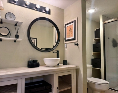 1311 Antoine Drive - Photo Thumbnail 8