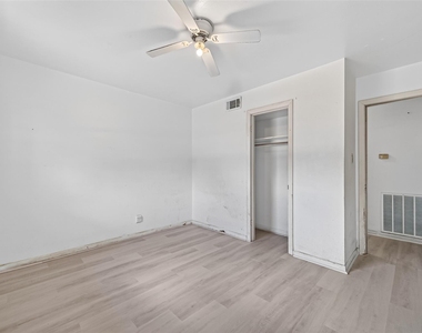 13010 Cypress North Houston Road - Photo Thumbnail 15