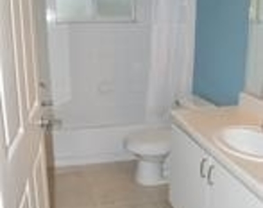 8214 Key Royal Circle - Photo Thumbnail 14