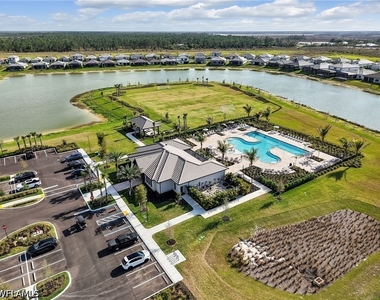 18400 Parksville Drive - Photo Thumbnail 12