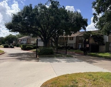 8367 Nairn Street - Photo Thumbnail 11