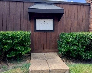 8367 Nairn Street - Photo Thumbnail 12