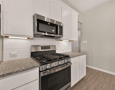 2003 Heather Ridge Way - Photo Thumbnail 17