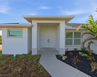 2105 Ne 1st Avenue - Photo Thumbnail 11
