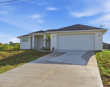 2105 Ne 1st Avenue - Photo Thumbnail 12