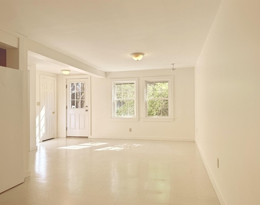 503 Tamworth - Photo Thumbnail 9