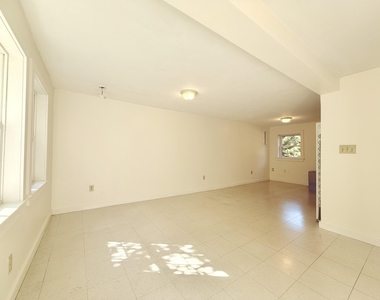 503 Tamworth - Photo Thumbnail 6