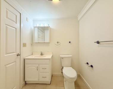 503 Tamworth - Photo Thumbnail 11