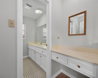 25515 Stone Mill Lane - Photo Thumbnail 37