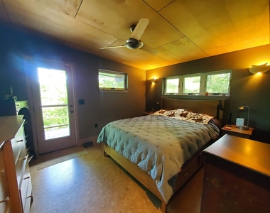 1046 Goose Pond - Photo Thumbnail 16