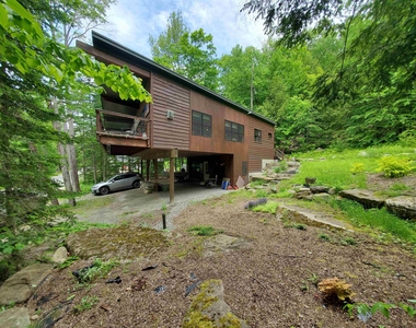 1046 Goose Pond - Photo Thumbnail 28