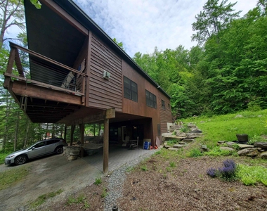 1046 Goose Pond - Photo Thumbnail 4