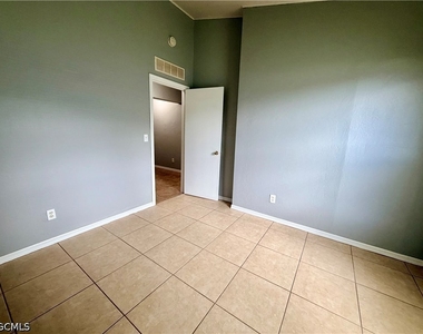 616 Santa Barbara Boulevard - Photo Thumbnail 11
