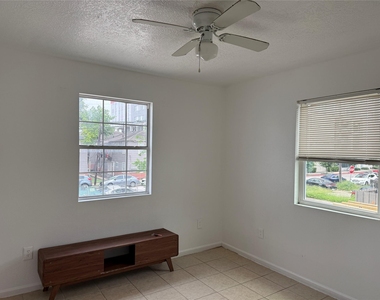 3619 Rosalie Street - Photo Thumbnail 2