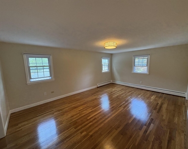 29 Dunbarton - Photo Thumbnail 24