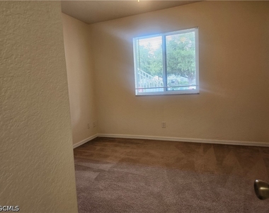 1490 San Cristobal Avenue - Photo Thumbnail 13