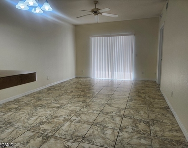 1490 San Cristobal Avenue - Photo Thumbnail 2