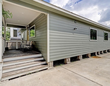 4727 Bell Street - Photo Thumbnail 9