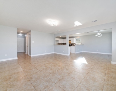 12418 Magnolia Canyon - Photo Thumbnail 6