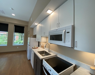 83 Hanover - Photo Thumbnail 30