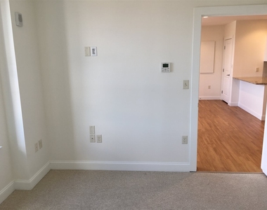 875 Elm - Photo Thumbnail 31