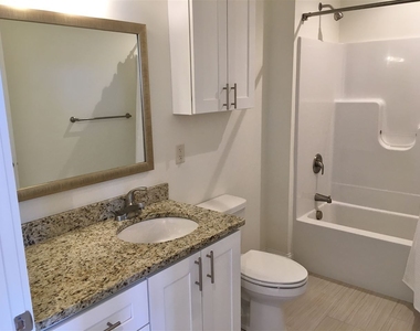 875 Elm - Photo Thumbnail 35