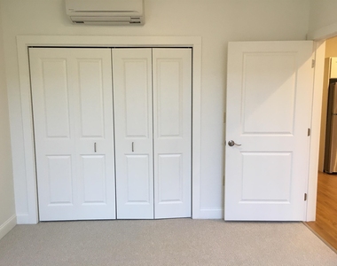 875 Elm - Photo Thumbnail 14