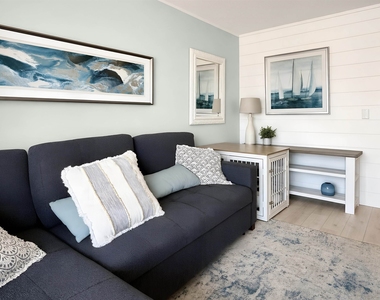 933 Ocean - Photo Thumbnail 7